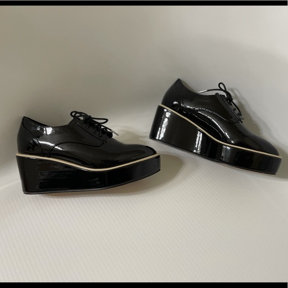 SOLD 😃 DESIGN LAB Black Patent Leather Platform Shoes Sz 7 - Picture 7 of 16